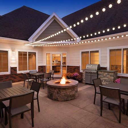 Residence Inn By Marriott West Springfield Exterior foto