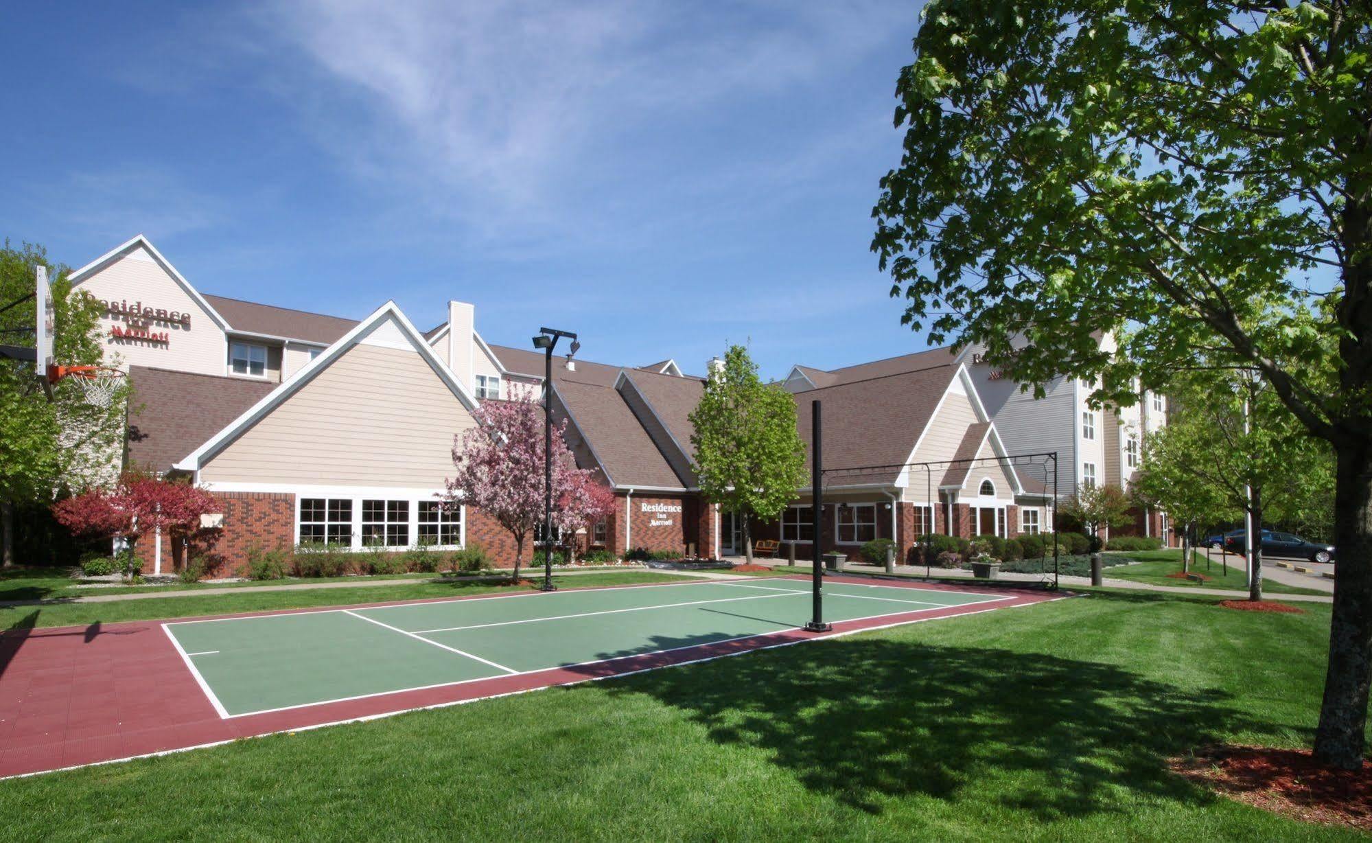 Residence Inn By Marriott West Springfield Exterior foto