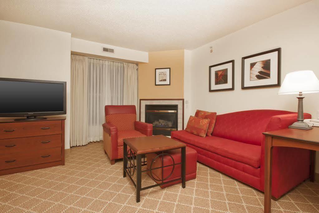 Residence Inn By Marriott West Springfield Exterior foto